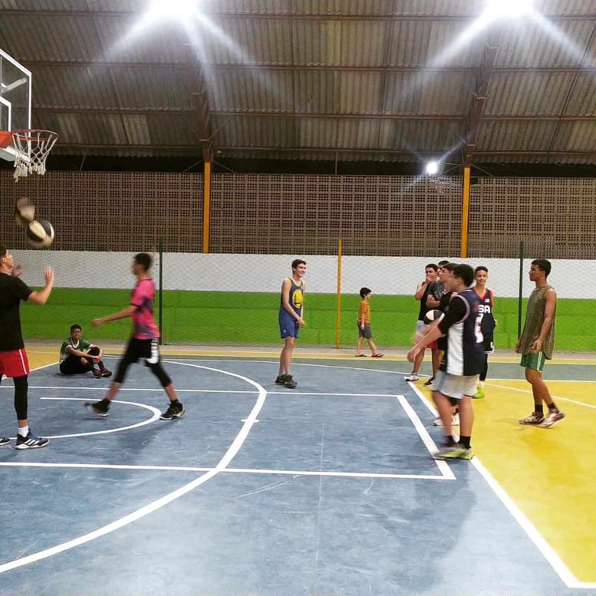 PFCpesqueira's tweet photo. Foco no PE 2023 👀🏀

PREPARAÇÃO PARA A TEMPORADA SEGUE A TODO VAPOR.

A equipe do Pesqueira Basketball segue realizando fortes treinamentos visando a estréia no Campeonato Pernambucano de Basquete 2023.

1,2,3 Pesqueira 🦅🇺🇦

#PesqueiraFC #PFC #AguiadoAgreste #BasquetePesqueira https://t.co/vpMPVqLQzl