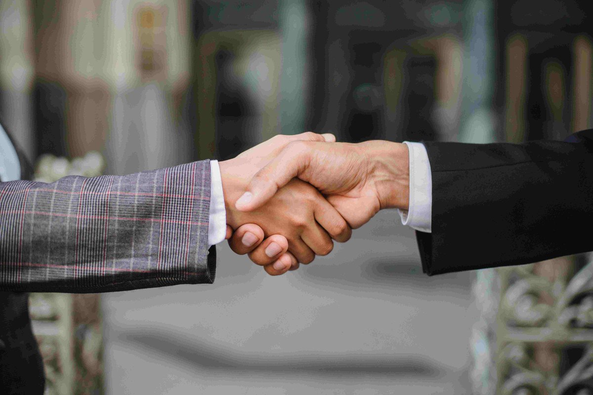 kpstrongman's tweet photo. Resolve business disputes with our tips for selecting a qualified commercial mediator.https://t.co/dqfuHDKUfW #CommercialMediation #DisputeResolution #adr #mediation https://t.co/U9vXICxUiD