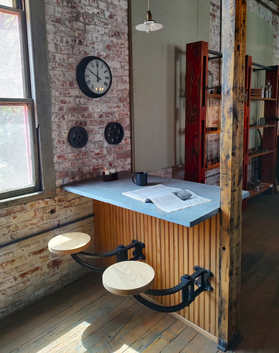 GetBackInc1's tweet image. Using our Swing-Out Seats as an idea for a restaurant / coffee shop

getbackinc.com/product/get-ba…

#coffeeshopseating #kitchenseating #restaurantseating #counterseating #swingseats #swingawayseats #foldingseats #islandseating