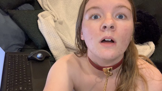 A new photoset is coming to manyvids today for $10! It features me and my pretty ass in my orange panties<a href="/tag/manyvids"class="tags"><span>#manyvids</span></a>