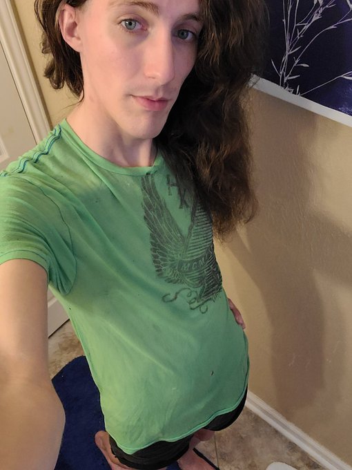 Bunaggot is awkae!! https://t.co/PEne4Wdya7<a href="/tag/newprofilepic"class="tags"><span>#newprofilepic</span></a>