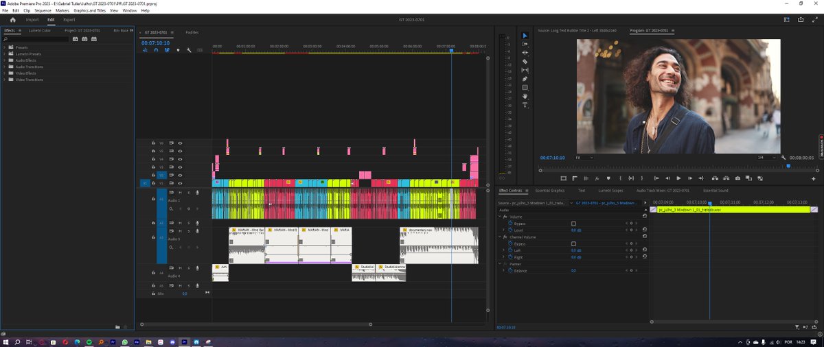 vmax_cs's tweet image. Mais um projeto feito... E é assim a disposição dos projetos q edito. Como é a sua? Tira um print e responda aqui...