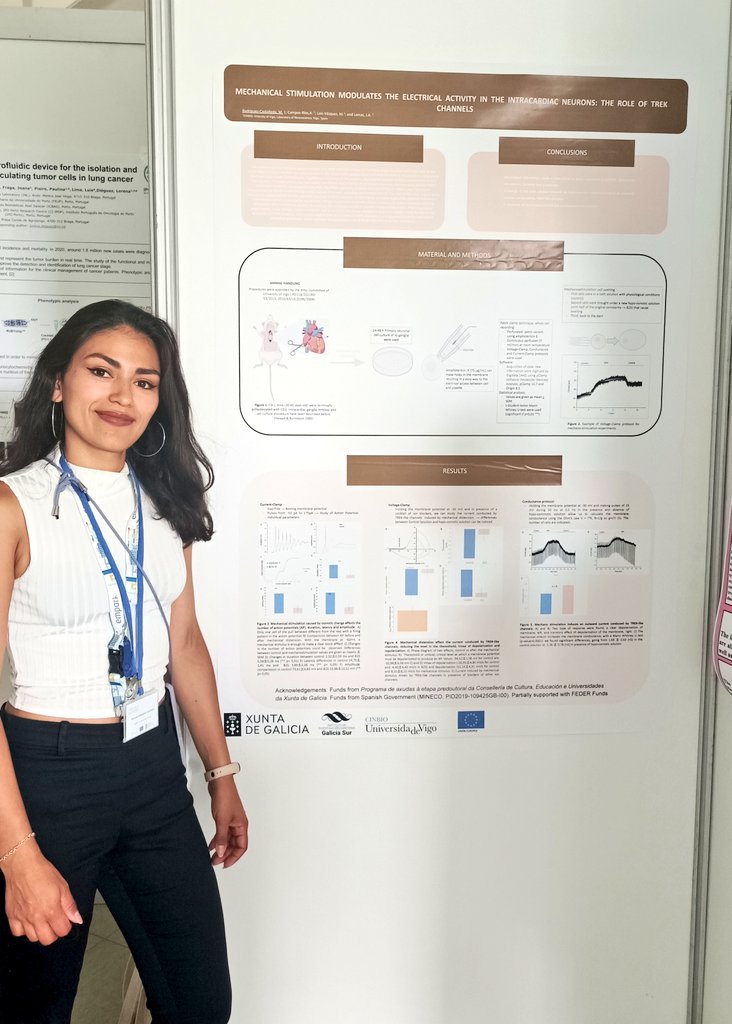 NeuroVigo's tweet photo. First round of the 6th @AM_CINBIO done! These two ladies will be happy to talk to you about our work again tomorrow 🫀🧠 

#6AMCINBIO @cinbio_uvigo https://t.co/smyn8rBlbJ