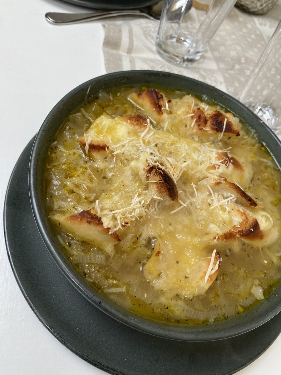 Vegansk løksuppe! Jeg er i himmelen!