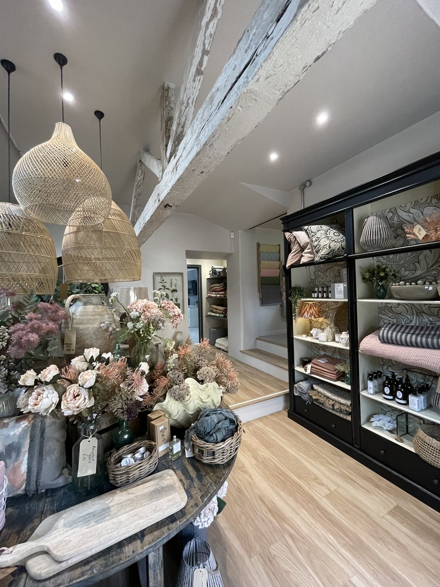 Splice Creative tweet media