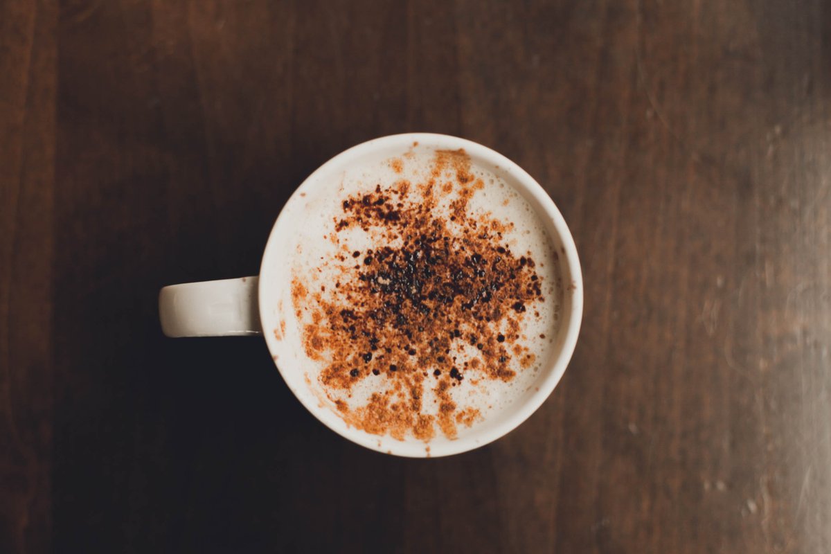 If you need a little change up from your daily usual - try a sprinkle of cinnamon or cocoa powder on your next coffee! ☕ #mixitup #sprinklelove #morningcoffee #thedrivecoffee