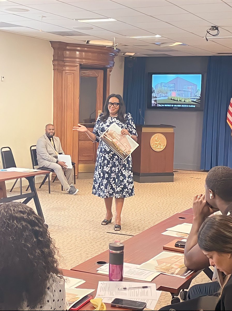 SecretaryofDC's tweet image. Today, #TeamOS attended the @DCMOCA Director&apos;s Meeting where Dr. Lopez Matthews announced plans to relocate @dcstatearchives to the campus of @udc_edu. He also spoke about records retention and the role it plays in maintaining the history of our work in the District. #WeAreDC