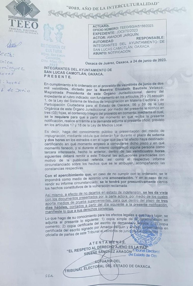 OaxNT's tweet photo. Otra más de Donato Vargas, sus delegados de "Paz", y su primo el diputado morenista Pablo Díaz denuncian intromisión del rey del chat porno, San Lucas Camotlán 
@quinomixe @sandramixe @DianaLuzVa
https://t.co/L2D6zU4Ms2 @DoroteoMorro
@Adela_Micha
@AristeguiOnline @julioastillero https://t.co/5ocUO1OY3g