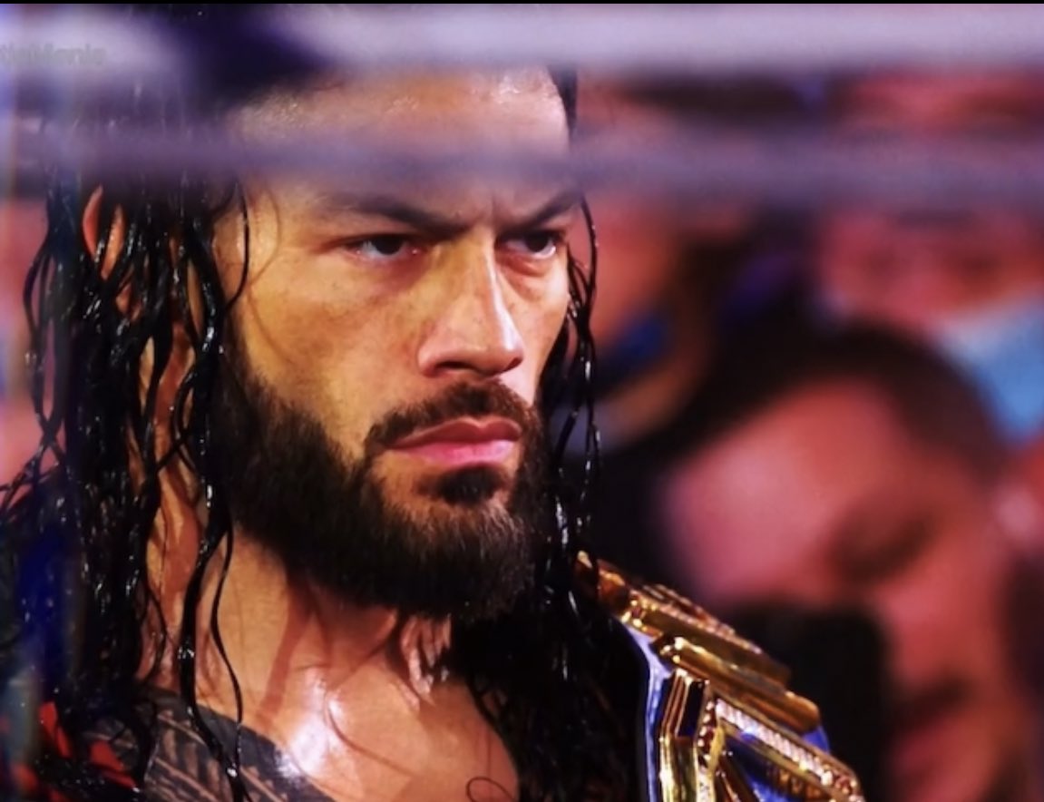 sherle3334's tweet photo. Celebrating 1045+473 days of greatness and domination at the highest level 🔥

He was made for this 👆

Roman Reigns on a different level https://t.co/fUBMTENQhO