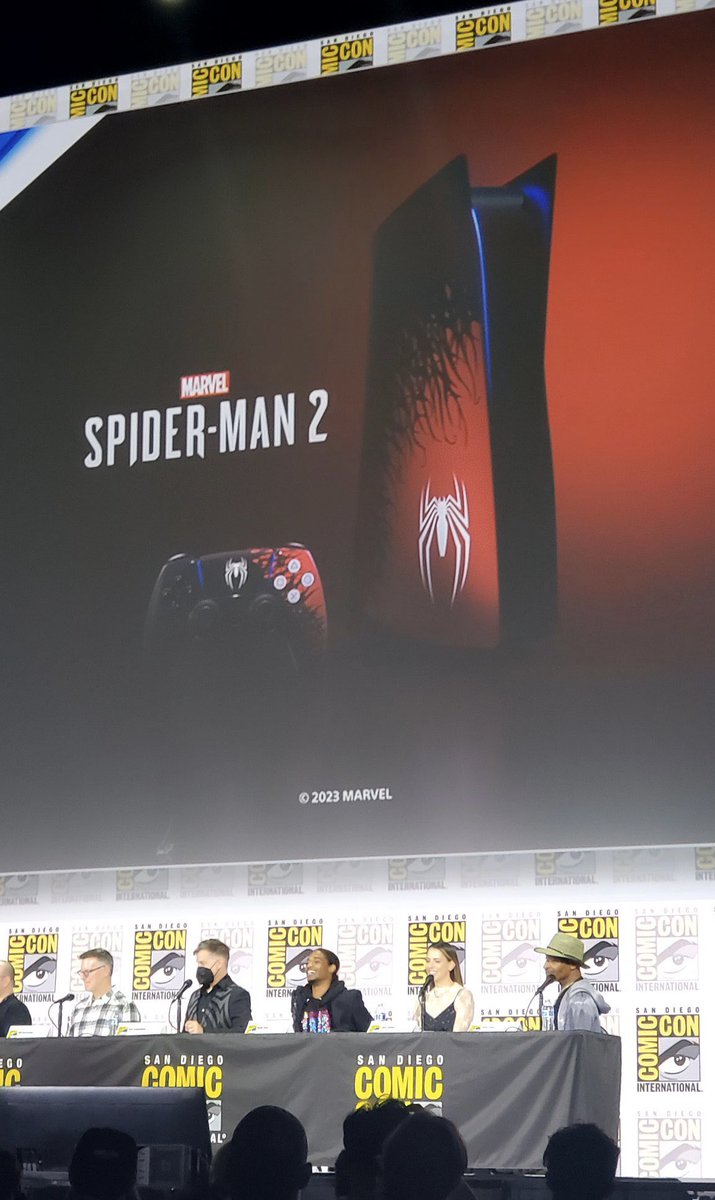 TheTopComics's tweet photo. Habrá una consola edición especial de Spider-Man 2
#SDCC https://t.co/wXIJDa9dbo