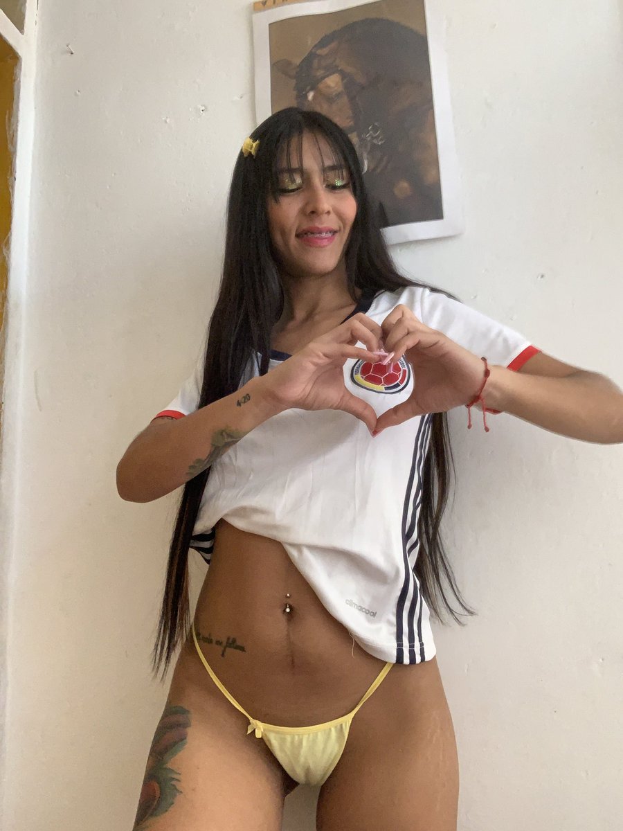 sge25_'s tweet photo. Hola mi amor feliz 20 de julio , 1810 grandes hombres lucharon por la libertad de nuestros pueblos, gracias 🙏🏻 orgullosamente colombiana 🇨🇴 https://t.co/VMzS4aa803