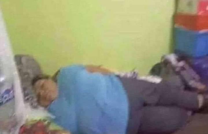 exolirio's tweet photo. baekhyun haciendo yoga a las 7 de la mañana// yo a las 7 de la mañana https://t.co/LGtb4kgXW2