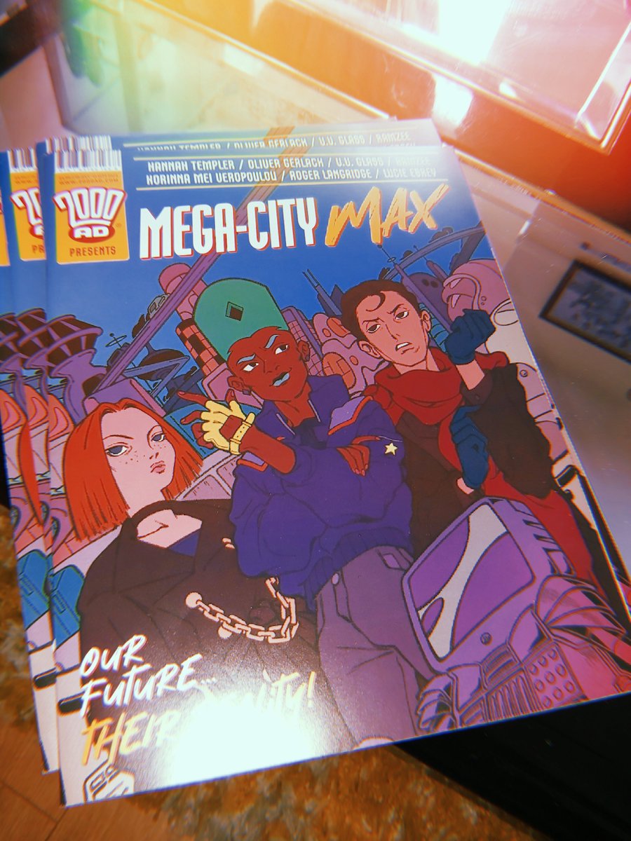 「Cover art design for 's Mega-City Max」|🅱️ampsのイラスト