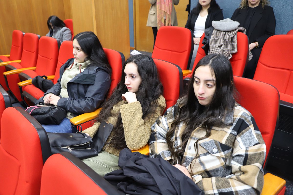 ♀️ Entre el 6 y 7 de julio se realizó el seminario híbrido internacional “Aportes desde el Cono Sur al Feminismo Jurídico”, organizado por la Dra. Sheila Fernández Míguez, investigadora de la sede Temuco de la <a href="/autonomadechile/">Universidad Autónoma de Chile</a> 🏛️

REVISA LA NOTA ⬇️
uautonoma.cl/news/universid…