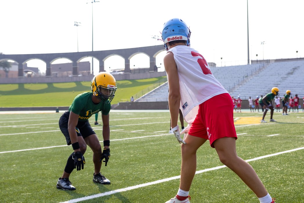We had a great day competing with <a href="/ACFloraFootball/">AC Flora Football</a> this week. We definitely got better from the competition. #holdtight #strongertogether
