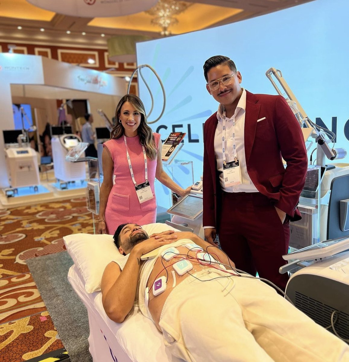 Cutera's tweet photo. That’s a wrap on The Aesthetic Show 2023! Thank you to everyone who stopped by our booth to meet the #Cutera team and experience the latest in aesthetics devices.
A special thank you to Dr Tahl Humes for sharing her experience with #truBody by #Cutera on the podium. https://t.co/htWGsP1JnE