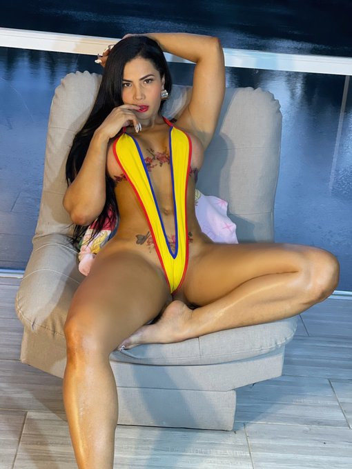 Feliz d&iacute;a de la independencia, Colombia 🇨🇴 https://t.co/orAM4oSJn0 https://t.co/ohMnj7OXOe