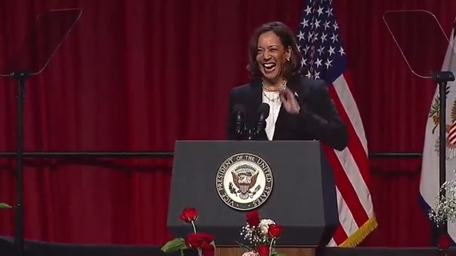 RT @RNCResearch: Kamala Harris takes the stage and immediately starts laughing https://t.co/8RhCXjQ97X