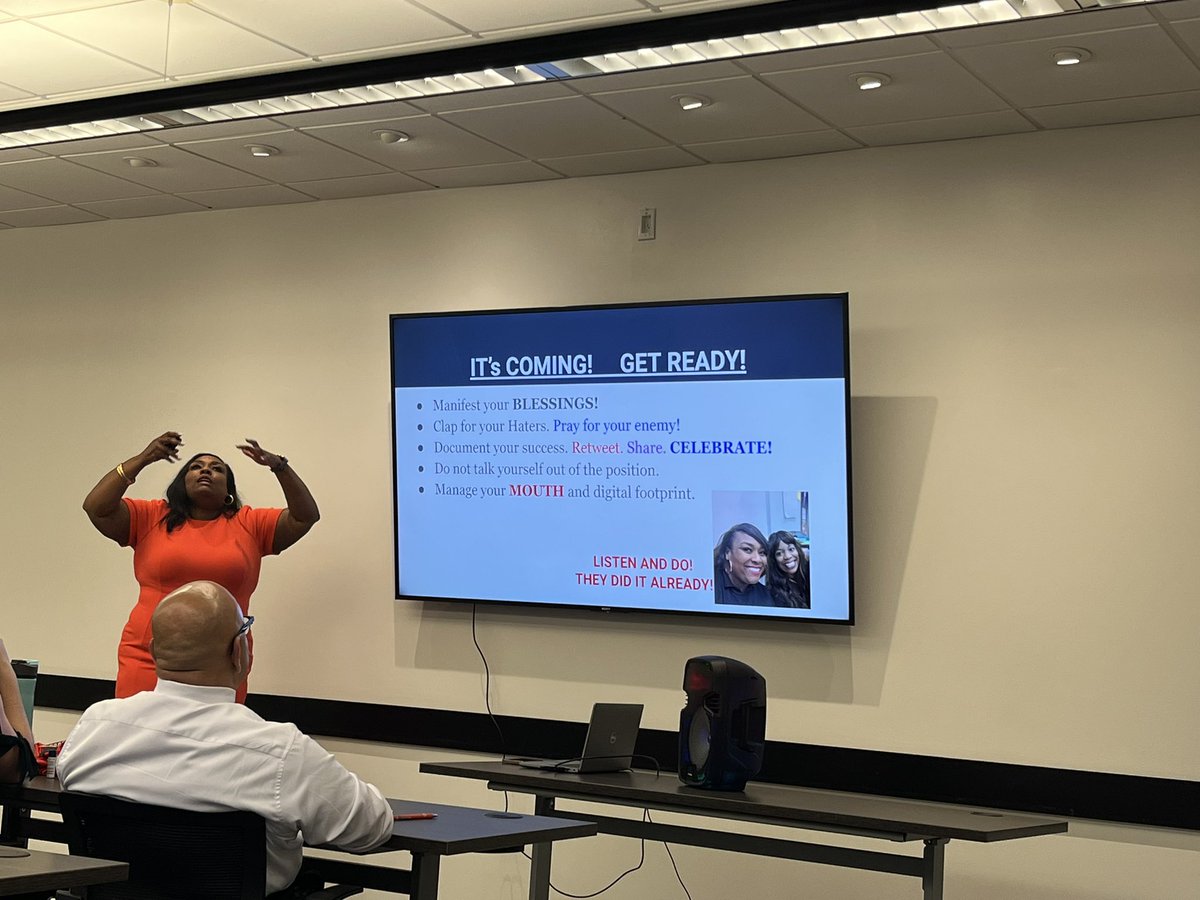 Dr. Valencia D. Hall tweet media