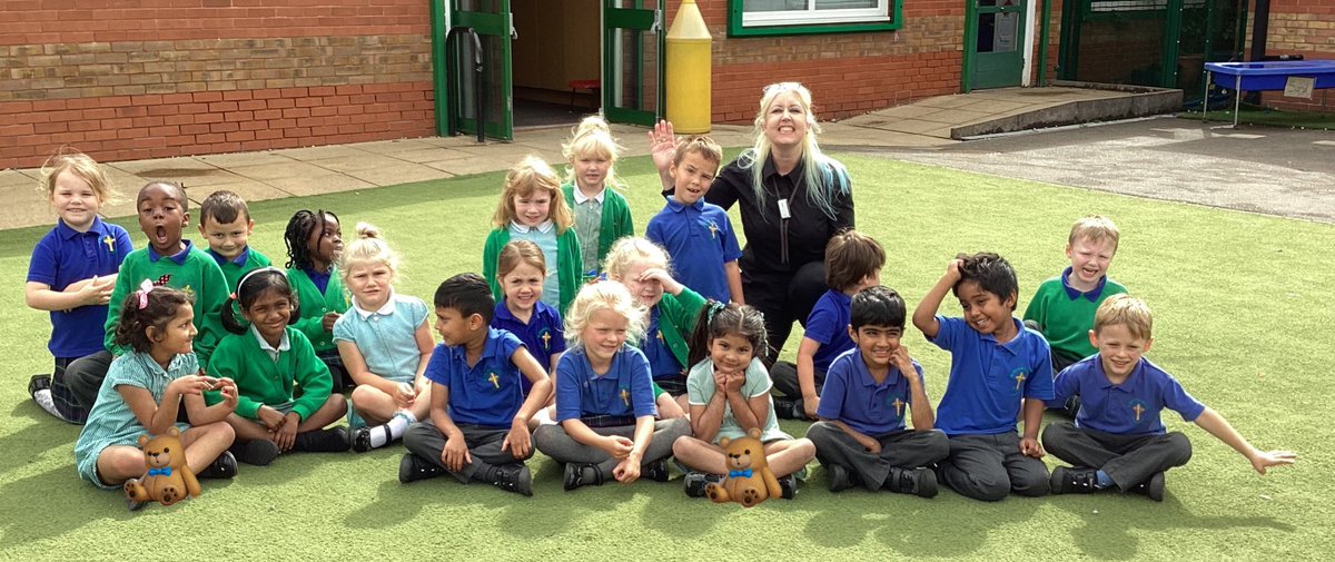 MrsWallace_EYFS's tweet photo. Wow what an amazing year! Well done and thank you for working so hard! You are all ready now for year one! Thank you to parents for your support.
Have a fantastic summer, you all deserve the rest.
Remember to keep reading!😍x 
From Mrs Wallace, Mrs Drake, Elvis &amp; Beltane x https://t.co/r900K7k8nT