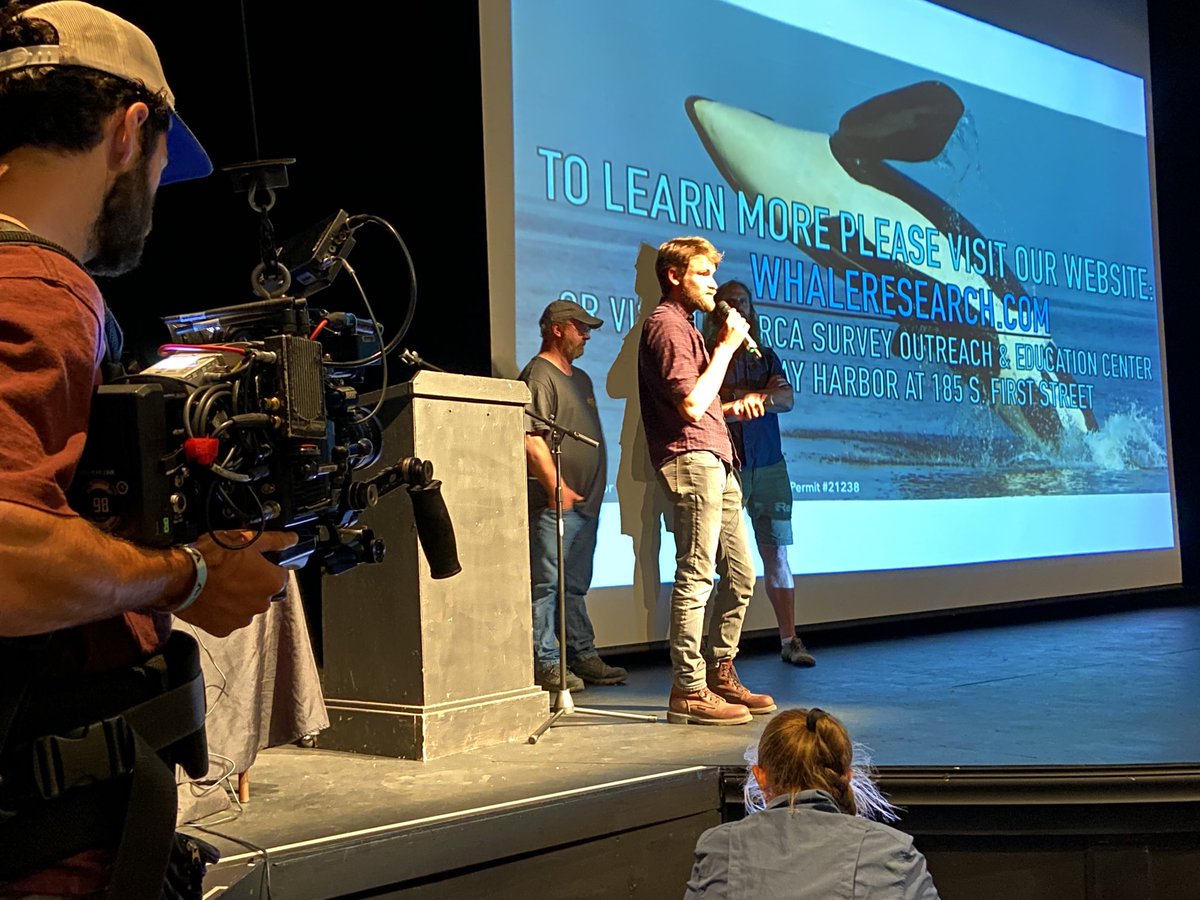 Center for Whale Research scientists, Drs Michael Weiss, Darren Croft &amp; Dave Ellifrit taking great questions from the #Superpod8 audience cc ⁦<a href="/DarrenPCroft/">Darren Croft</a>⁩ ⁦<a href="/CWROrcas/">Whale Research</a>⁩ - #Blackfish - Much thx to you &amp; the attendees cc ⁦<a href="/OrcaSOS/">Orca S※O※S</a>⁩