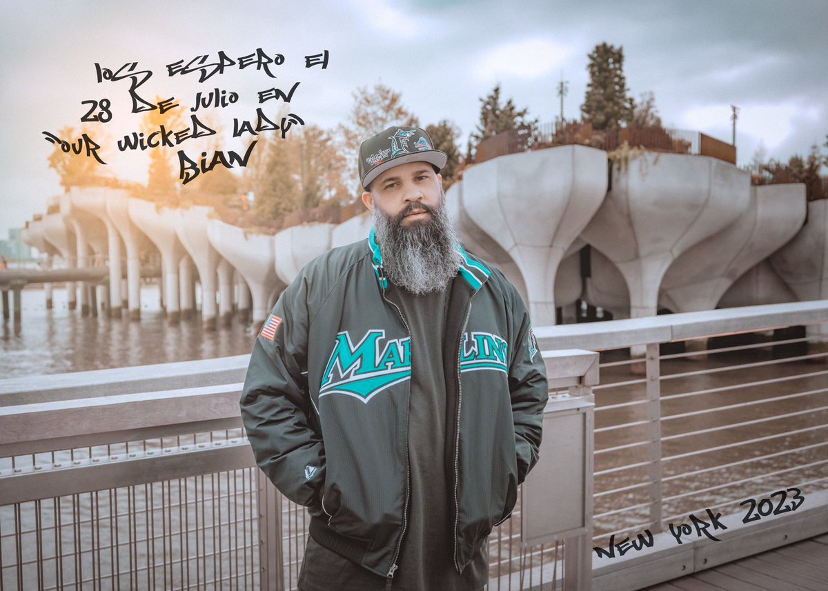 🗽Con este #tbt quiero recordarles que nos vemos en casi una semana en New York. 

🎉Tendremos un show largo de verano en <a href="/ourwickedlady/">Our Wicked Lady</a> cargado de buena vibra y buena música🎶

🎊Allá te espero para compartir unas horas.

 🎟️Tickets aquí🫴🏽bianenneryork28jul.eventbrite.com