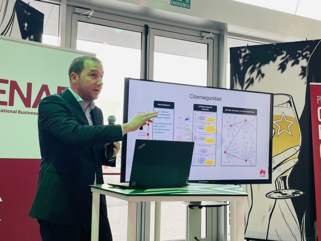 TranviasyTrenes's tweet photo. Esta tarde, presentamos la jornada “Revolución Digital PYME” que impulsa @ENAEbusiness para presentar #GeneracionDigital y #ActivaIndustria con convocatorias abiertas en la región. Un proyecto de @SEDIAgob &amp; @eoi con #NextGenerationEU https://t.co/Q3WsNGvogN