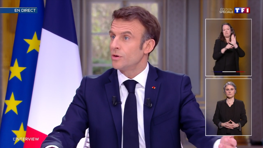 BVoltaire's tweet image. Le bilan des 100 jours enthousiasme... Emmanuel Macron ! - Par @BAUDRILLER
78 % des Français estiment qu’Emmanuel Macron n’a pas atteint l’objectif fixé à l’issue des 100 jours.
bvoltaire.fr/le-bilan-des-1…
#Macron #100jours