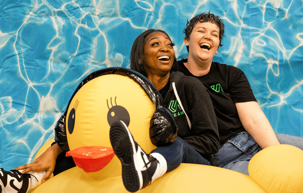 rubyconf's tweet photo. There's only 4 weeks left to secure the early bird rate for #RubyConf2023. Don't wait for the price to increase 📈 Get your ticket today! https://t.co/D1LcUjqTsE

#RubyConf #EarlyBird #TechConference #rubyfriends #rubyonrails #developers #CodingCommunity https://t.co/gXa34J4kcx