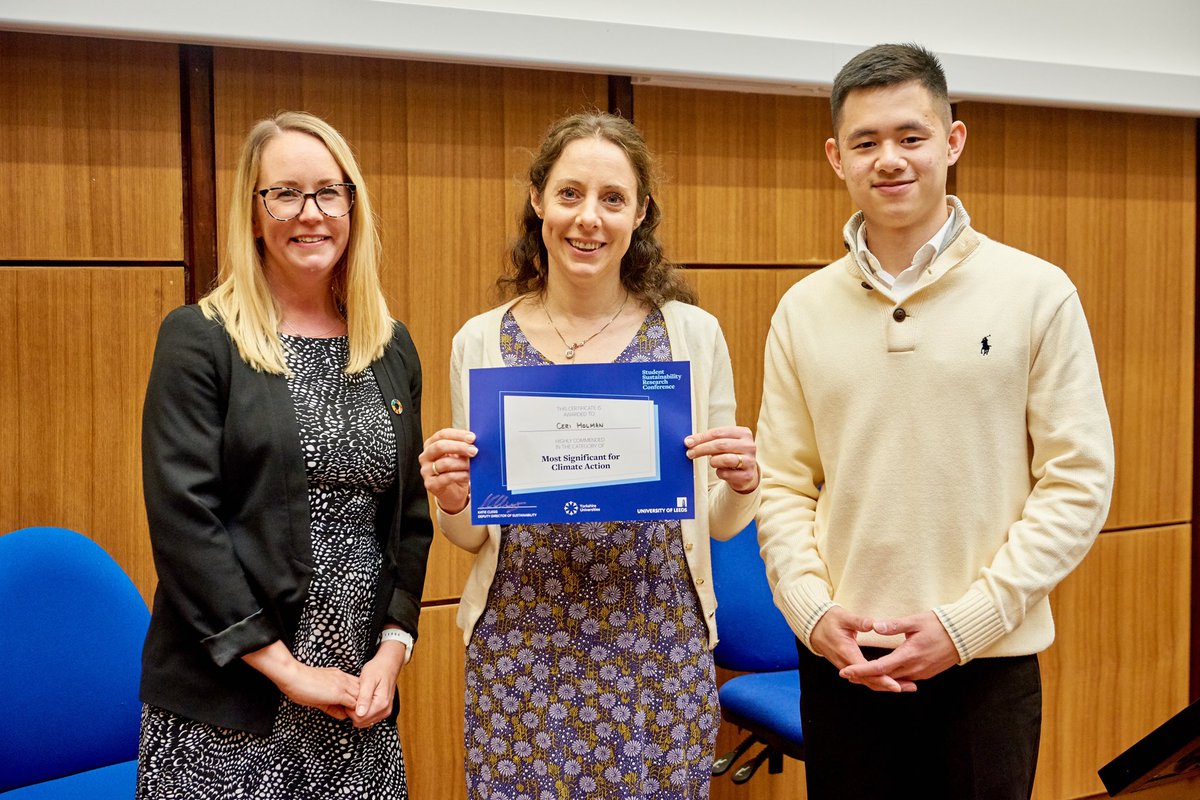 In March I spoke at the Student Sustainability Research Conference hosted by the University of Leeds. 

It was fantastic to celebrate the great research by undergrad and postgraduate students from all across Yorkshire. 

<a href="/UniversityLeeds/">University of Leeds</a> <a href="/YorkshireUnis/">Yorkshire Universities</a>