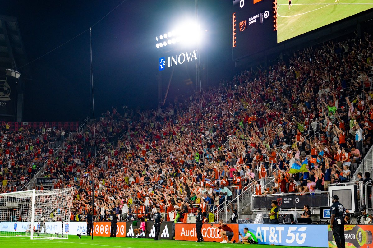 AudiField's tweet photo. What a night at Audi Field 🌟

Thanks to everyone who attended and made this year's #MLSAllStar Game so special 🙌 https://t.co/vLTnaQCx73