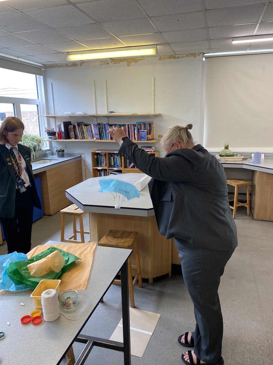 NewentScience's tweet photo. ..and the winners of the science fair are🥁🥁…. 1st place Flea Taylor and Florrie Deering-Brander, 2nd place to Finley Floyd and 3rd place Ziva-Marie Smith 🎉🎉🎉 We hope you are all as proud of yourselves as we are of you!! #scientistsofthefuture #newentscience #newentschool https://t.co/1WI21xJZoq