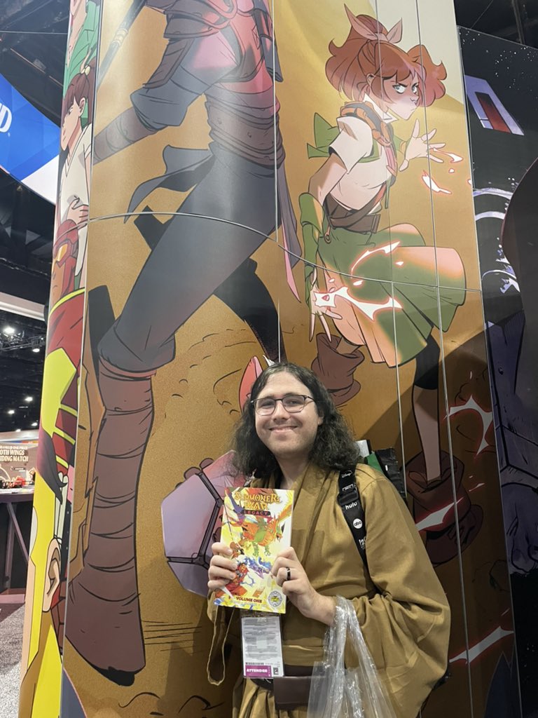 KinnamonCasey's tweet photo. #summonerswar
#sdcc2023
#swComics https://t.co/D06FhItBb4
