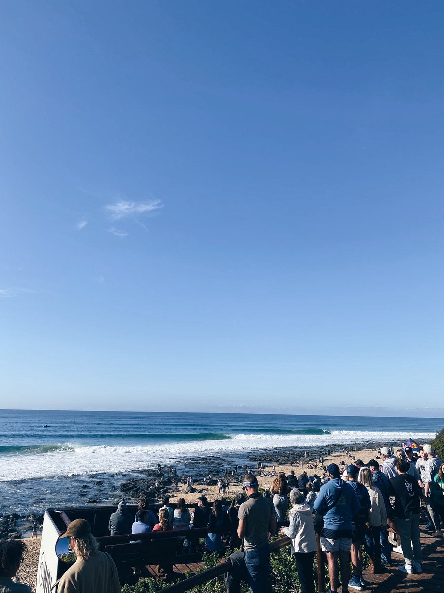 9 días increíbles entrenando en una de las mejores olas del mundo. Gracias J-bay 🙏🏼🇿🇦✨