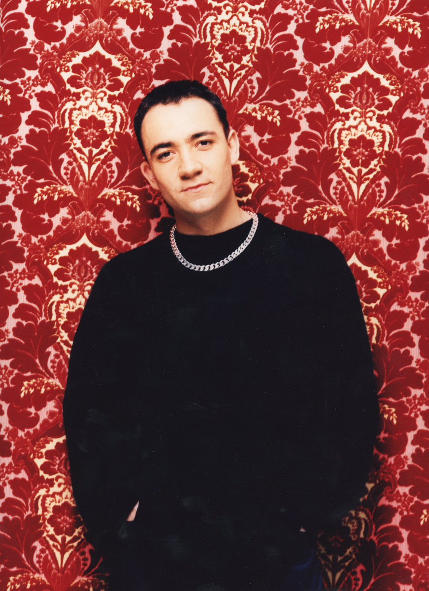 kennythomas_uk's tweet photo. Throwback to a shoot many many moons ago…. Congrats to Sam George on winning the LP, DM sent to you and the next comp will be announced very soon. Buzzing to share all the coming news with you all and I’ll never be able to express the gratitude for your unwavering support.⚡️❤️⚡️ https://t.co/ETuNtrIuHn