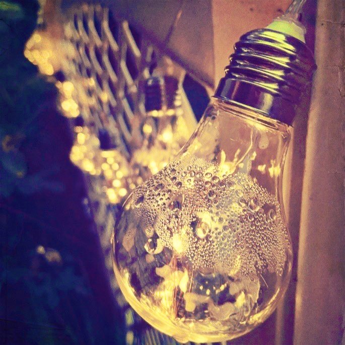 KanzleiJuede's tweet photo. #Lichtblicke, #funkeln, #inderNacht https://t.co/ORCWqxnfMV