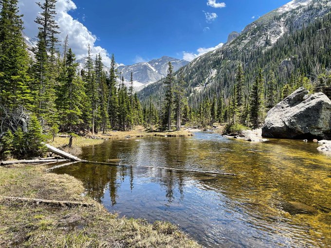 IrisEmily915's tweet photo. How I wish I could go to more and more beautiful places #GrandCan https://t.co/wRQ9CxkrpE