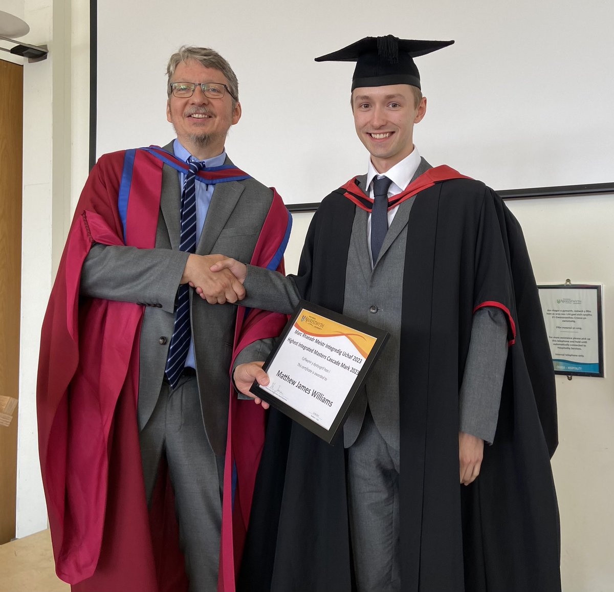 AberCompSci's tweet photo. Matthew Williams is awarded the prize for Best Integrated Masters result.
#AberGrad2023 #AberGrad https://t.co/ROcz9FFQpr