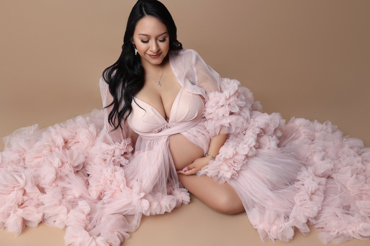 jaiillenec's tweet photo. obsessedddddd with my maternity pics 🫶🏼 https://t.co/rjQA4jgeDl