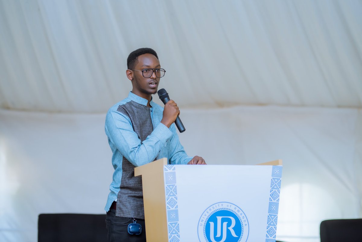 TungaChristian's tweet photo. Grateful for the opportunity to moderate the Mental Health Awareness Conference at @Uni_Rwanda , Rukara campus. I believe Promoting better youth mental health is crucial, and I'm honored to have been part of this initiative. 

Special thanks to @MentalHealthRw @WeAreInvictus. https://t.co/JPnDndBaFA