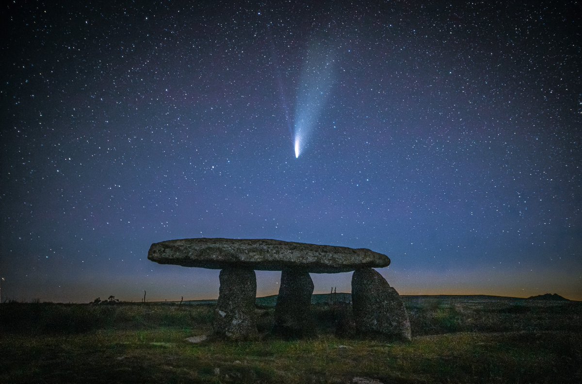 Three years ago tonight I was out shooting this incredible celestial visitor, Comet Neowise over Lanyon Quoit.
#cornwall #cometneowise #photography #Astrophotography