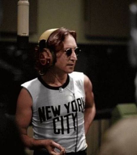 SPKYFEAR's tweet image. okay so did everyone just move on from this pic?? CAUSE I CERTAINLY DIDNT