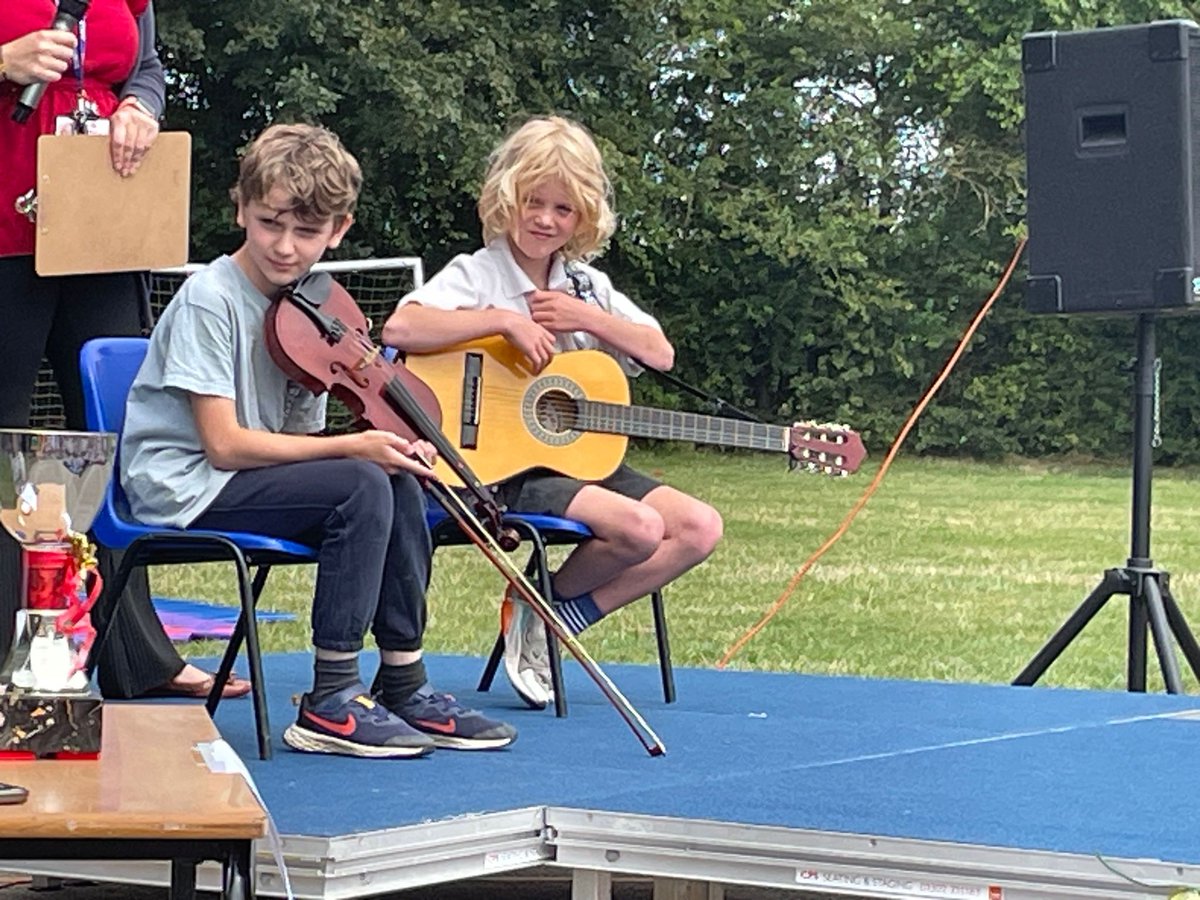 DunstonPrimarySchool tweet media