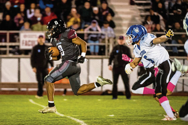 BillBeckner's tweet image. Transfer news: Senior Da'sjon Craggette, a 1,000-yard running back last season at Greensburg Central Catholic, has transferred to Geibel.

Geibel has a co-op w/Southmoreland for football, so Craggette could be in the Scotties' backfield this fall.

@TribLiveHSSN @SHSAthletics4U