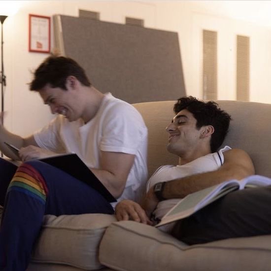 famefuckvr's tweet photo. their bromance is everything to me 
nick and taylor bromance appreciation post🥰🫶 https://t.co/r08IssjBW6