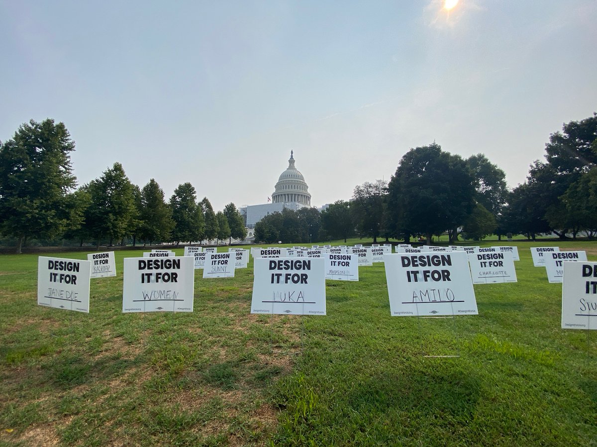 DesignItForUs's tweet image. It's not too late to share your #DesignItForUs story.

Let's continue to demand a seat at the table and create a better digital world for young users. designitforus.org/stories/