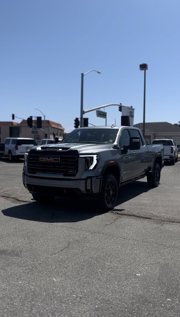 CardinaleGMC's tweet photo. We now have this beautiful 2024 GMC Sierra 2500 HD AT4 available on our lot ! 

For any questions feel free to reach out to our sales team ! 

📞: 831-394-1233 https://t.co/lSao5cku1M
