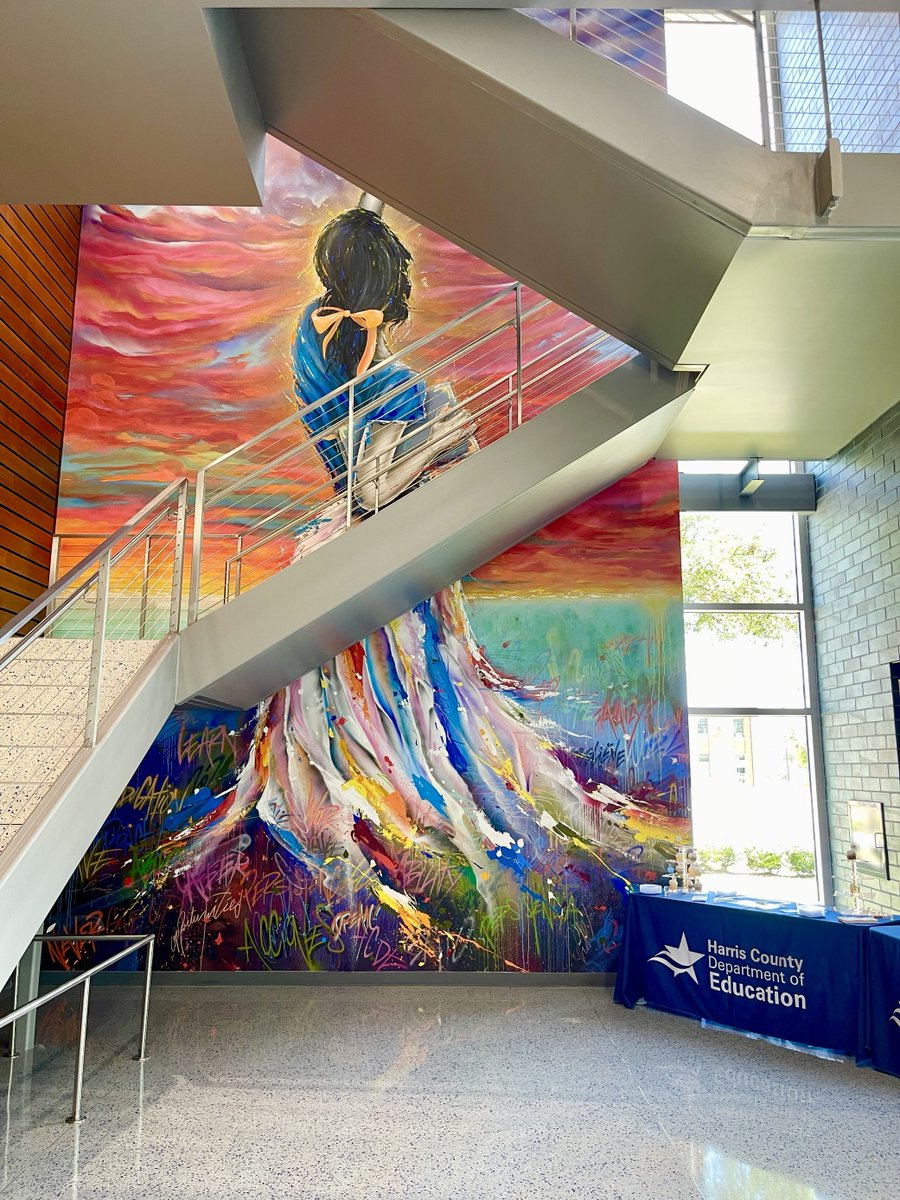 We had the honor of attending the grand opening of <a href="/HAdulteducation/">HCDE_AdultEducation</a>'s Learning Center and spending time with the new director of <a href="/CES_hcde/">Center for Educator Success</a> , <a href="/AndreaSegraves/">Andrea Segraves</a>! Congratulations on a beautiful and purposeful building that will serve thousands of students.

houstonpublicmedia.org/articles/educa…