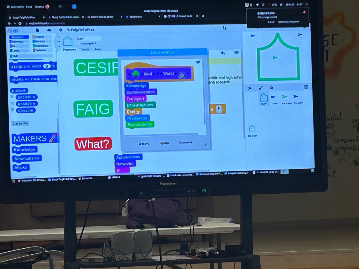 #TMsnapcon #SnapCon23 teachmeet kicking off - we miss you <a href="/digitalmaverick/">Digital Maverick</a>. Hosted by the wonderful CESIRE (department of education, Catalunya) #Barcelona.