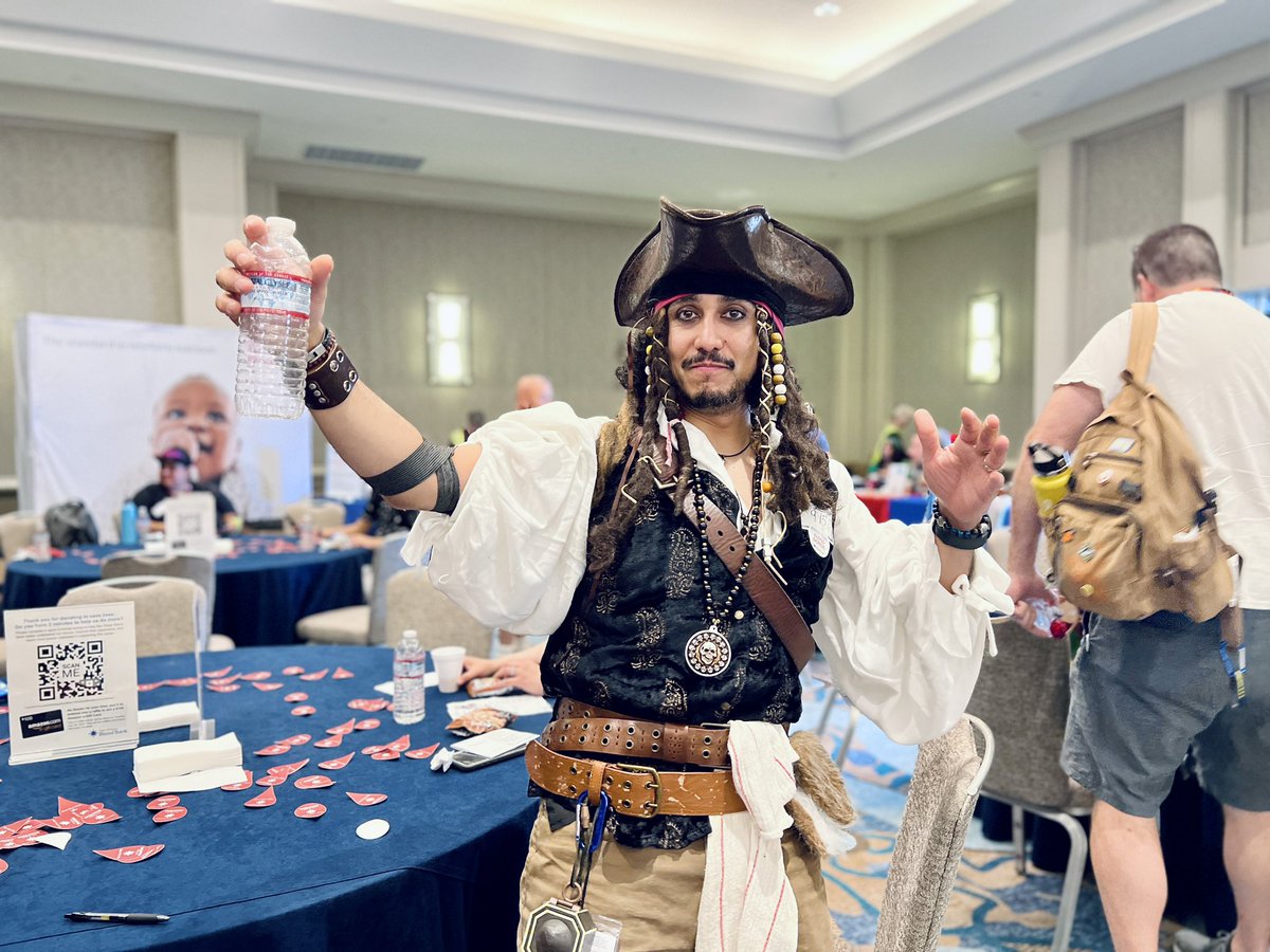 sdbloodbank's tweet photo. Join Cap’n Jack Sparrow in giving a pint at the @Comic_Con blood drive going on now through Sunday. Savvy? 🩸💪 No #SDCC badge needed. Walk-ins welcome. Sail on over: https://t.co/yYMGR5ZKyh #sdbloodbank https://t.co/pALGdl0Myc